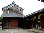 ���㏤�l�̊ف@�O��